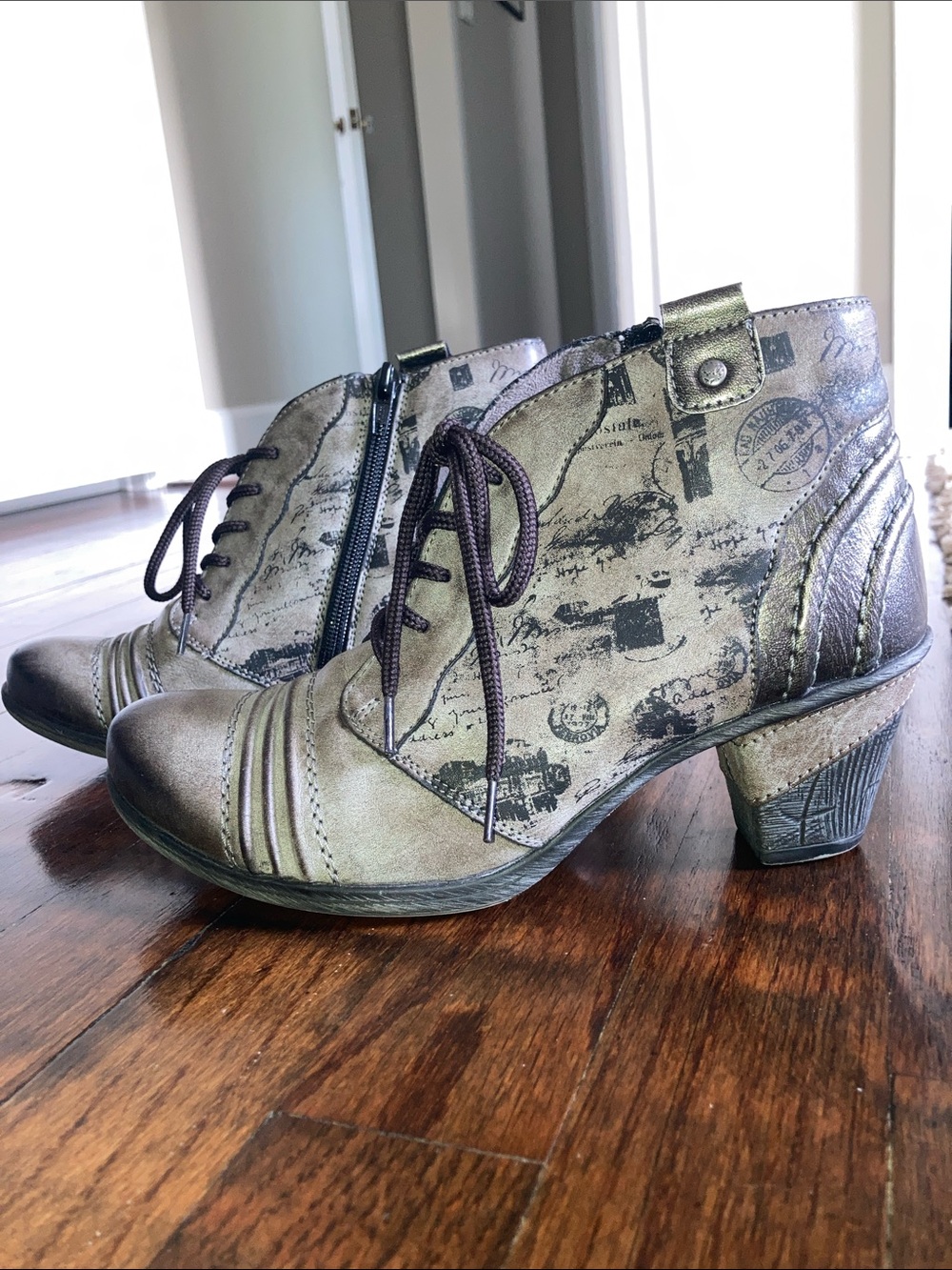 Remonte  Ankle Boots. No box.